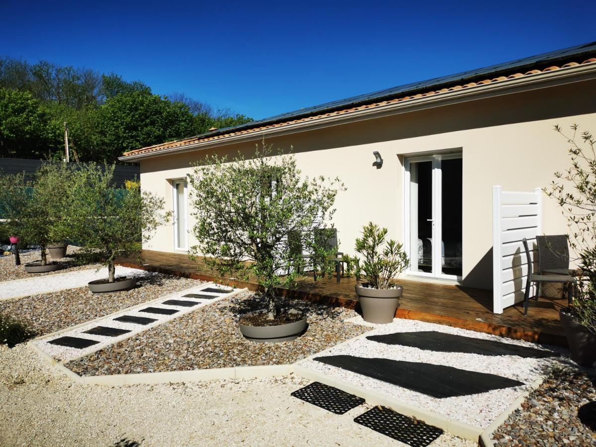 "Notre Bastide" Maison Et Table D'Hotes Sur Reservation, Piscine, Climatisation, Jacuzzi, Prise Pour Ve, A 10 Mn De Sarlat Bed & Breakfast Marcillac-Saint-Quentin Dış mekan fotoğraf